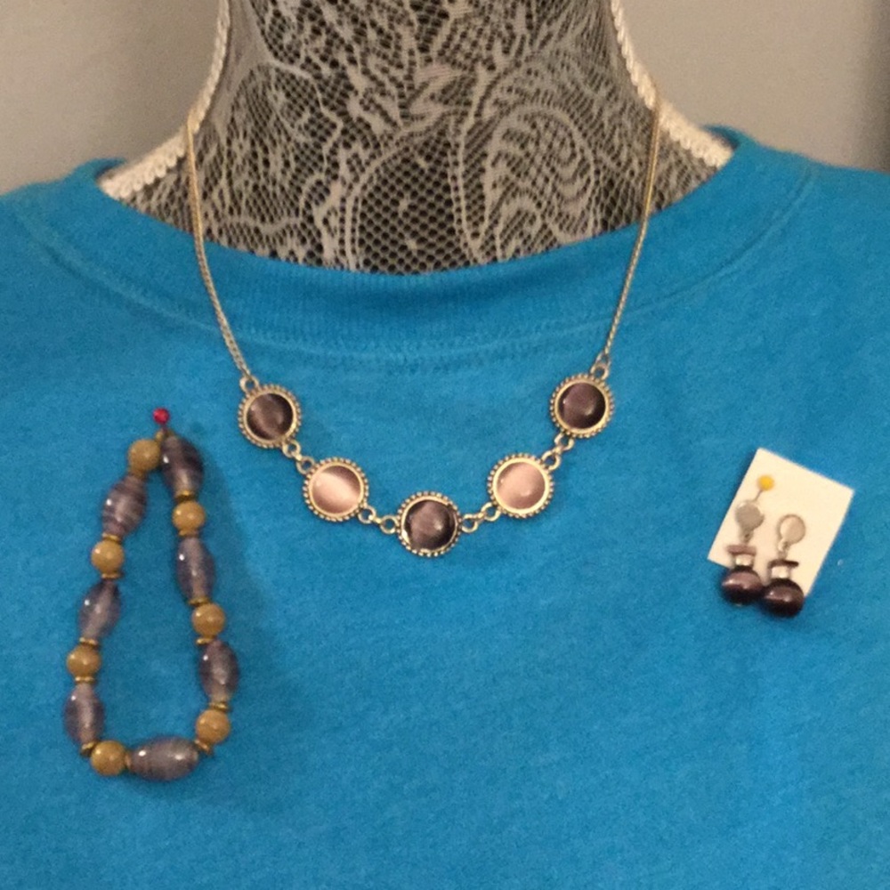 PURPLE NECKLACE/EARRINGS/BRACELET 🌟